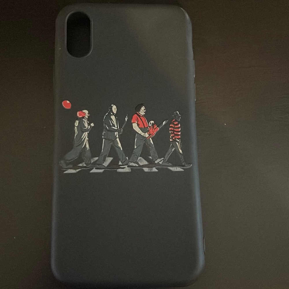 Slim iPhone XS case